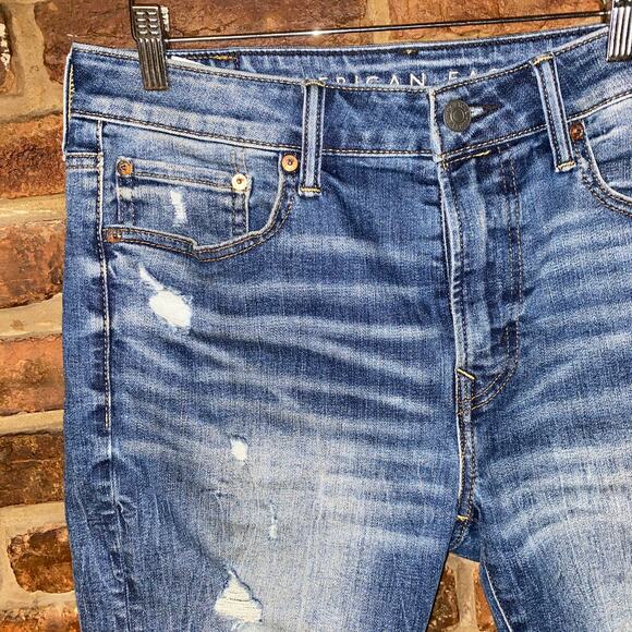 American Eagle Outfitters Blue Distressed Denim Airflex+ Jean Shorts Men's 31 - Picture 3 of 6